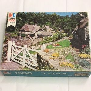 Milton Bradley Puzzle USA 🇺🇸 vintage YORK 4335-12